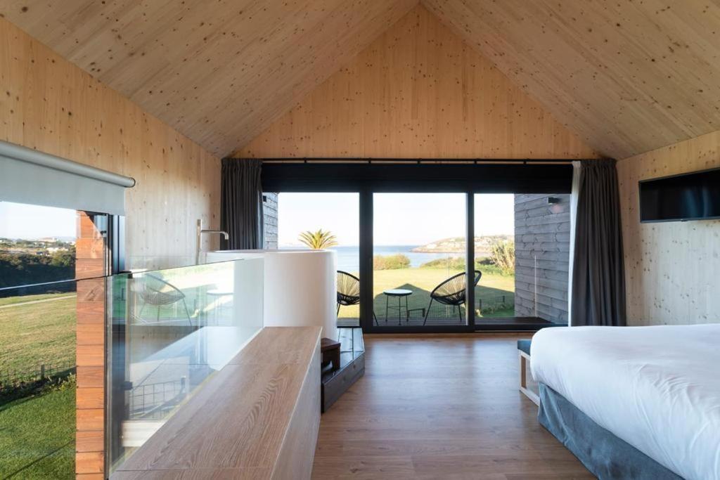 Cabanas De Canide Oleiros Exterior photo